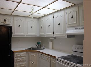 2600 S Kanner Hwy APT A8, Stuart, FL 34994