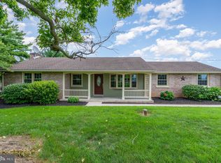 415 Anderson Ferry Rd, Mount Joy, PA 17552