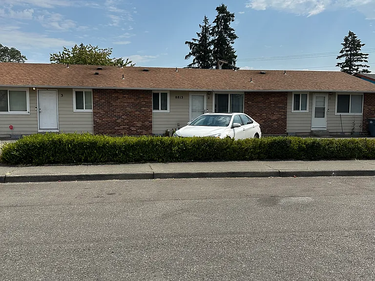8813 Commercial St SW #3 — Photo 1