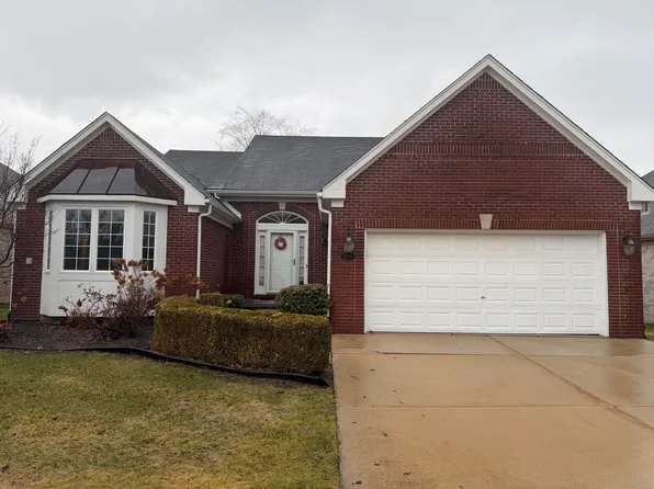 42359 Sable Blvd, Sterling Heights, MI 48314