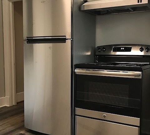 3rd image of 1115 W University Ave APT A