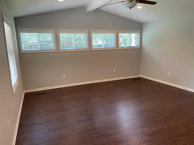 7532 Tomahawk Rd — Photo 18