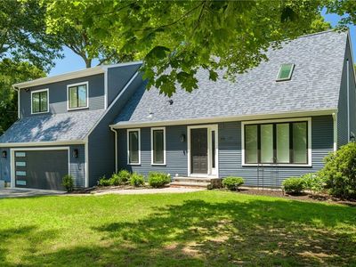 1 Tanglewood Dr, Barrington, RI, 02806