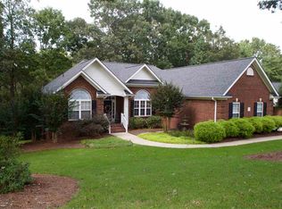 419 Winding Oak Dr, Woodruff, SC 29388