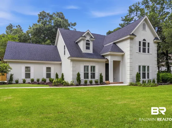 6120 Oakwood Ln, Fairhope, AL 36532