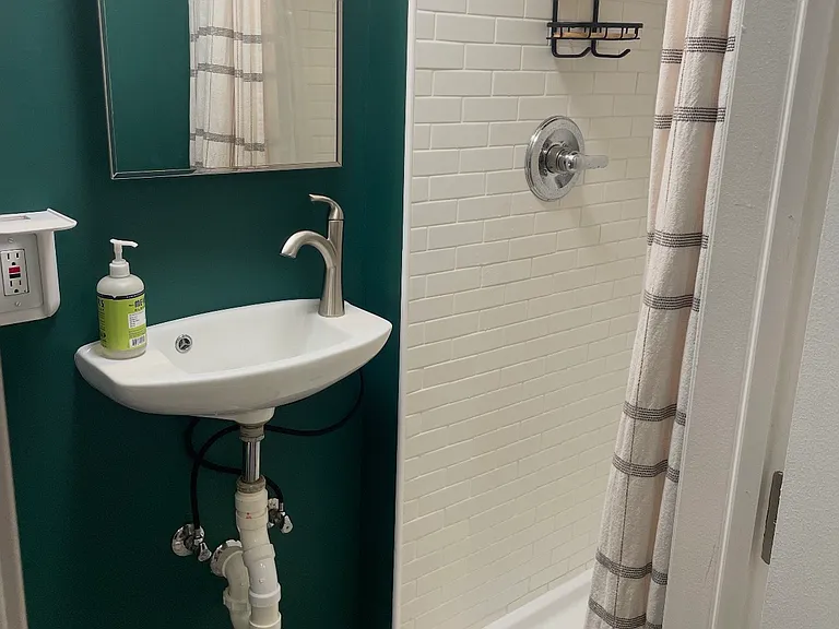 6831 Radcliffe Dr #1 — Photo 26