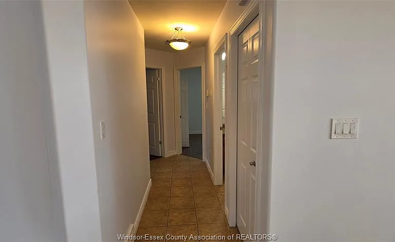 4628 Fontana Ave — Photo 5