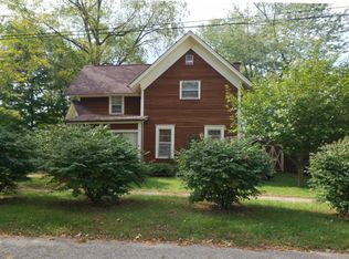 107 King St, Dowagiac, MI 49047