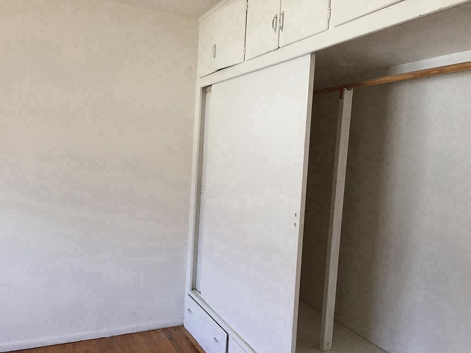 2nd image of 342 Pomelo Ave APT C