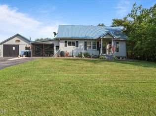 319 Old Stage Rd, Surgoinsville, TN 37873
