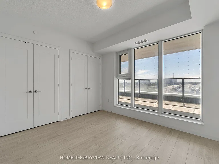 8960 Jane St #228 — Photo 11