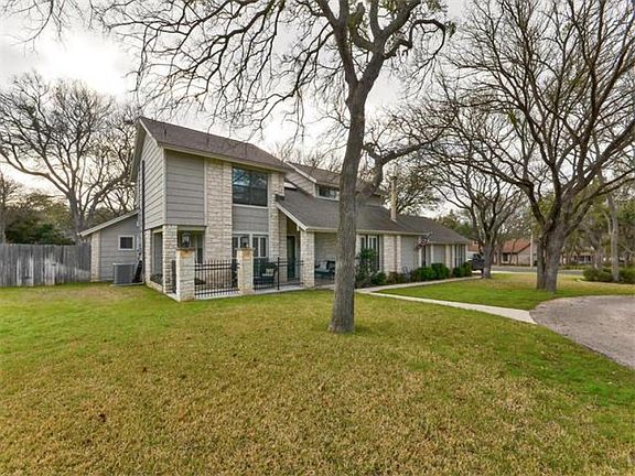 2nd image of 4217 Madrid Dr