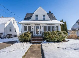 13 Market St, Edison, NJ 08817