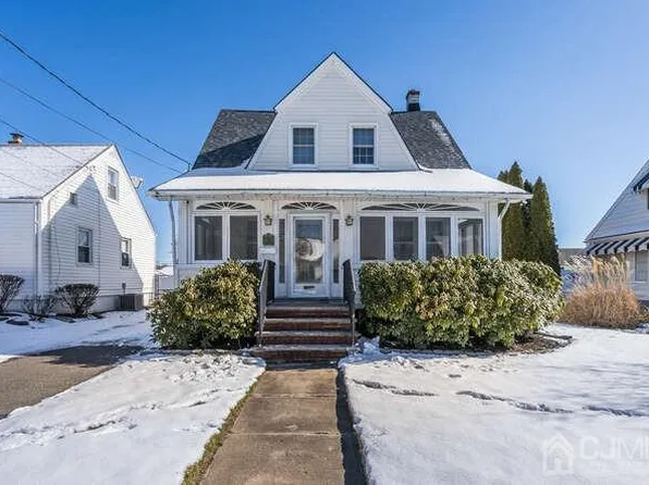 13 Market St, Edison, NJ 08817