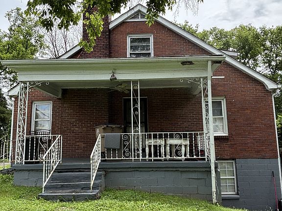 3rd image of 3319 John Mallette Dr