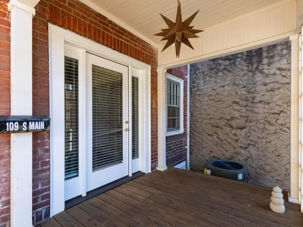 107 S Main St #109, Marshall, NC 28753