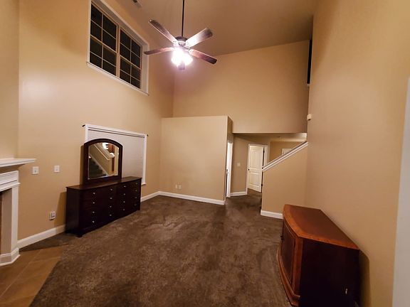 3rd image of 2504 Millwood Cir SE