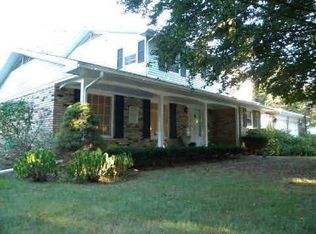 525 Westchester Rd, Saginaw, MI 48638