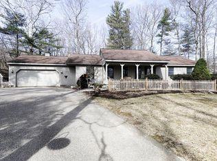 6 Sherwood Dr, Spencer, MA 01562