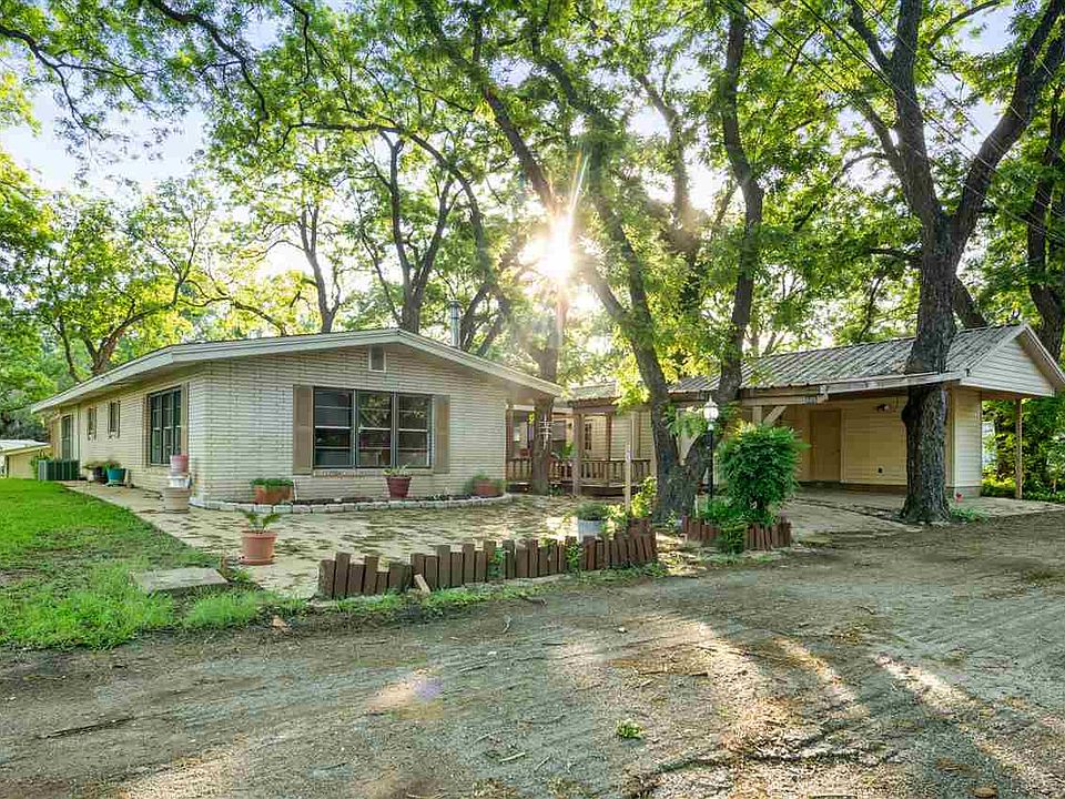 1st image of 605 Thurman Cir