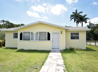 15790 Pine Ridge Rd, Fort Myers, FL 33908