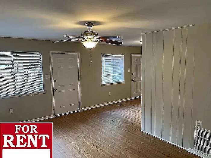7608 T St #7 — Photo 21