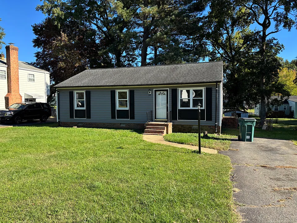 217 Hodder Ln