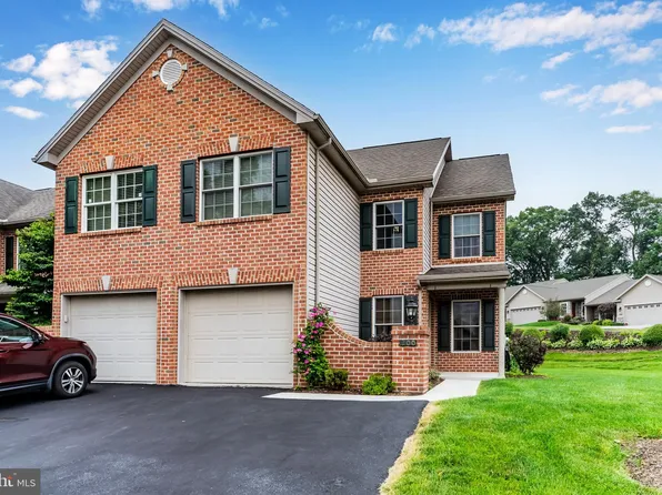 200 Loring Ct, New Cumberland, PA 17070