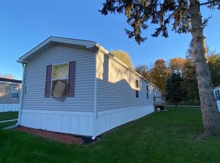 162 Doris Dr, Clifton Springs, NY 14432