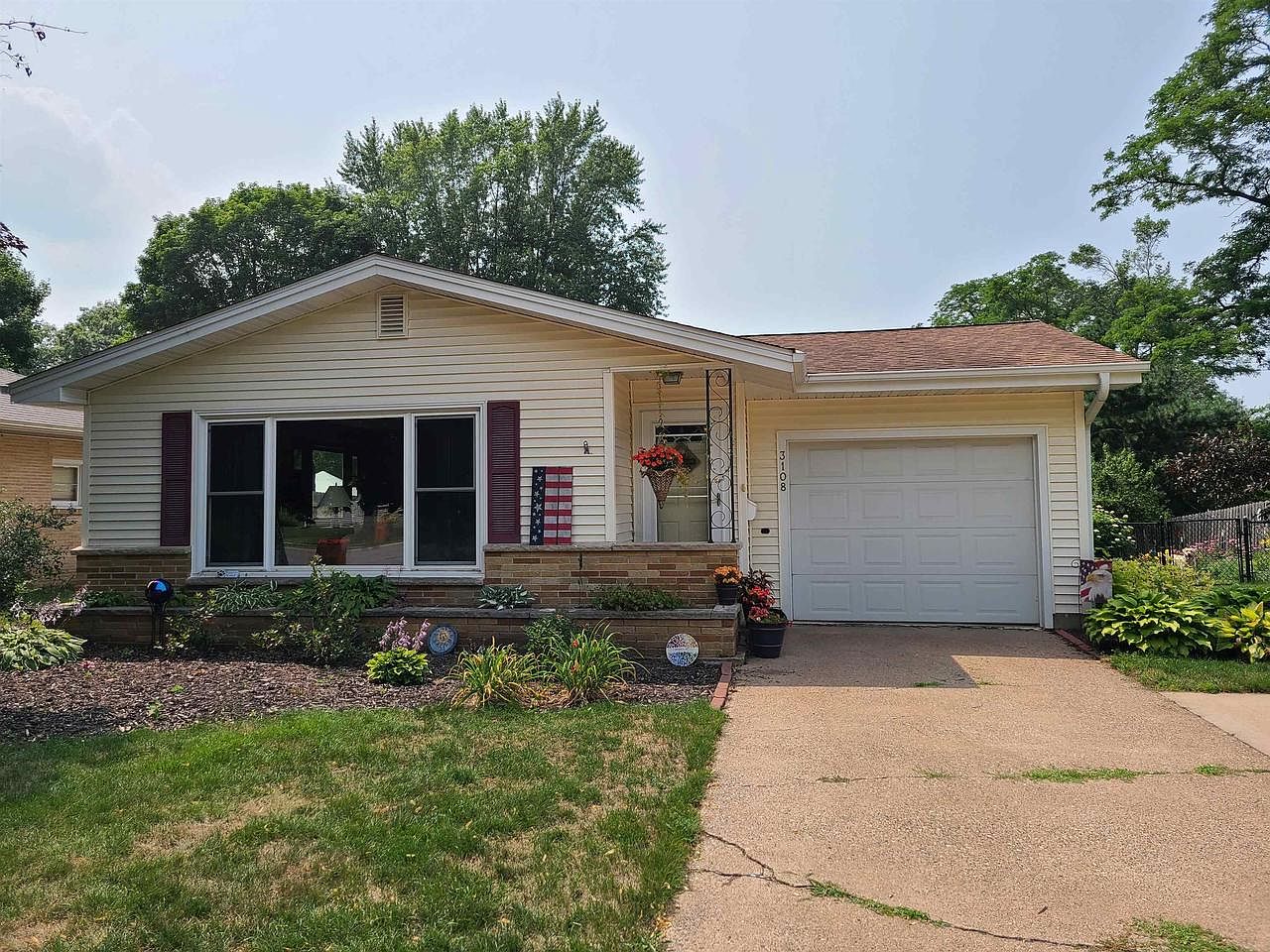 3108 Rudolph Road, Eau Claire, WI 54701 Zillow