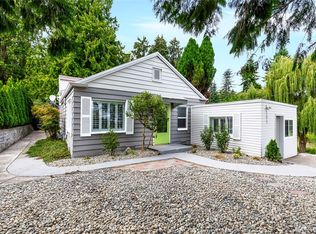 12823 35th Ave S, Seattle, WA 98168