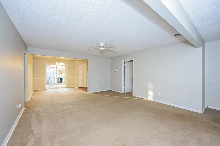 228 Chadford Rd — Photo 4