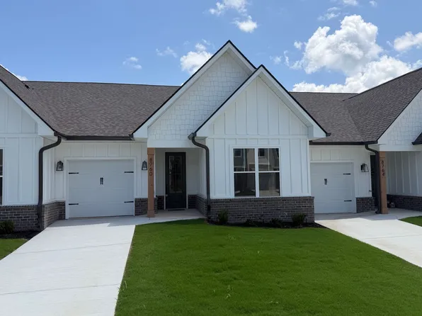 8760 James Creek Dr, Ooltewah, TN 37363
