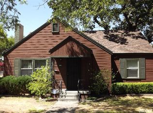 1045 W Magnolia St, Stockton, CA