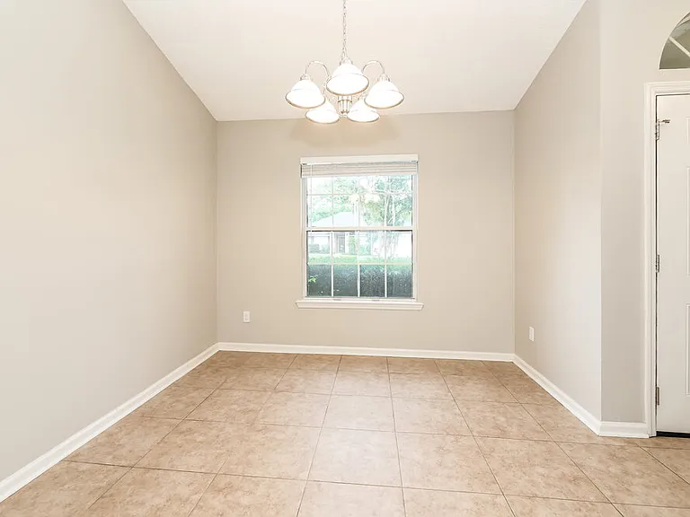 1266 Summit Oaks Dr E — Photo 6