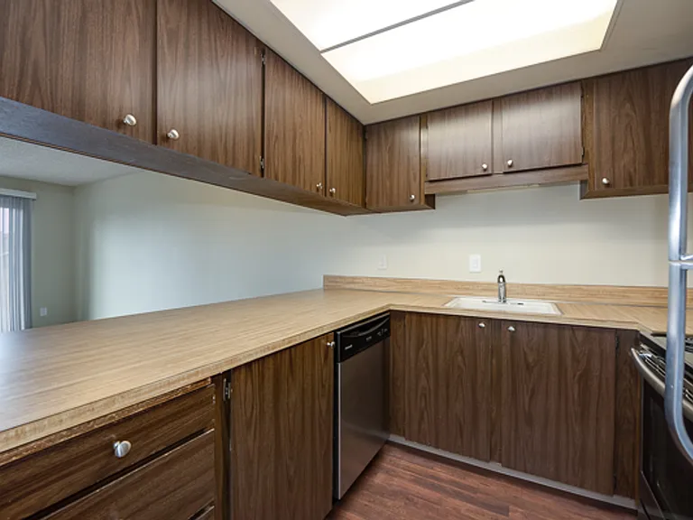 Stonebridge Apartments — Photo 22