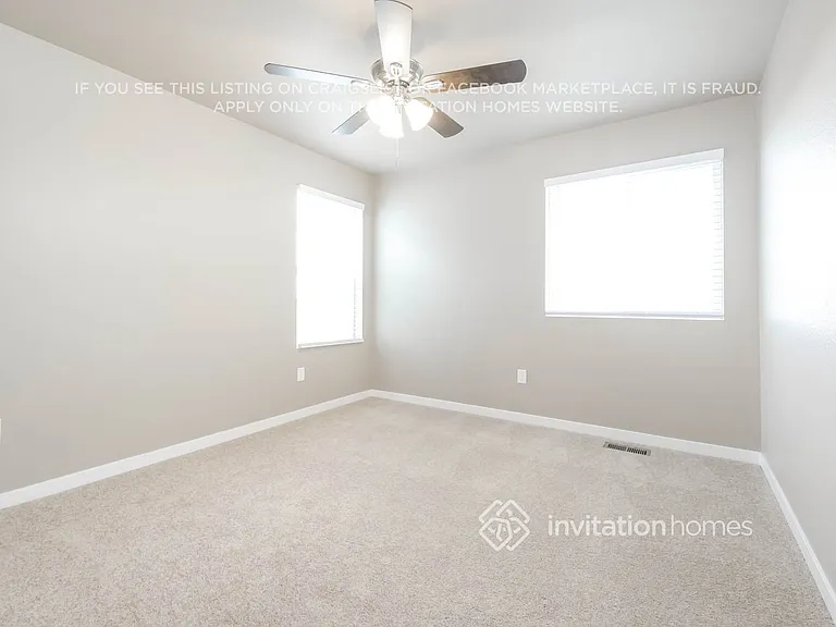 422 Elbert St — Photo 13
