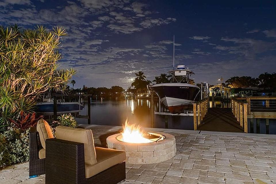 1st image of 8094 Causeway Blvd S