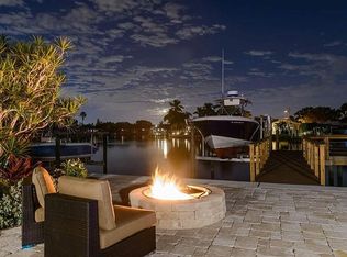 8094 Causeway Blvd S, Saint Petersburg, FL 33707