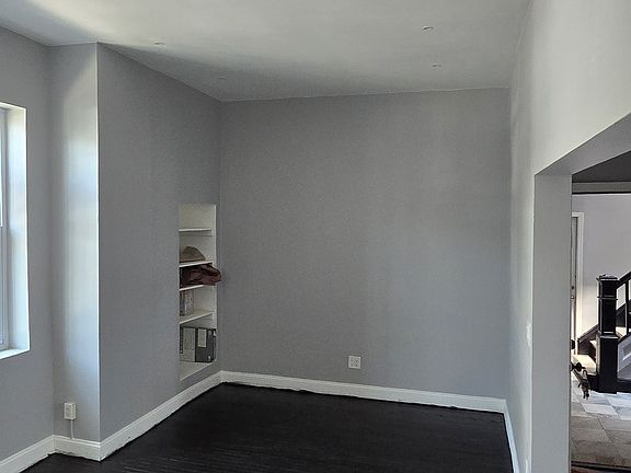 3rd image of 9202 97th Ave APT 1R
