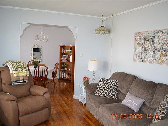 4th image of 3505 12th Ave