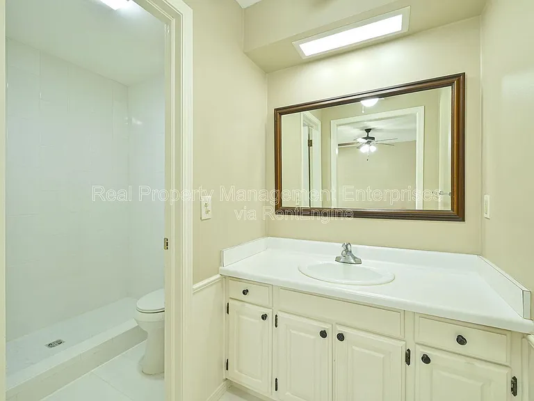 7016 Stonycreek Dr — Photo 15