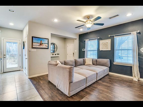 4th image of 1914 High Meadow Dr