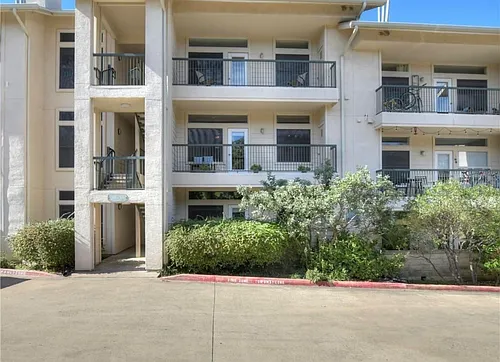 2209 Hancock Dr #34 Photo 1
