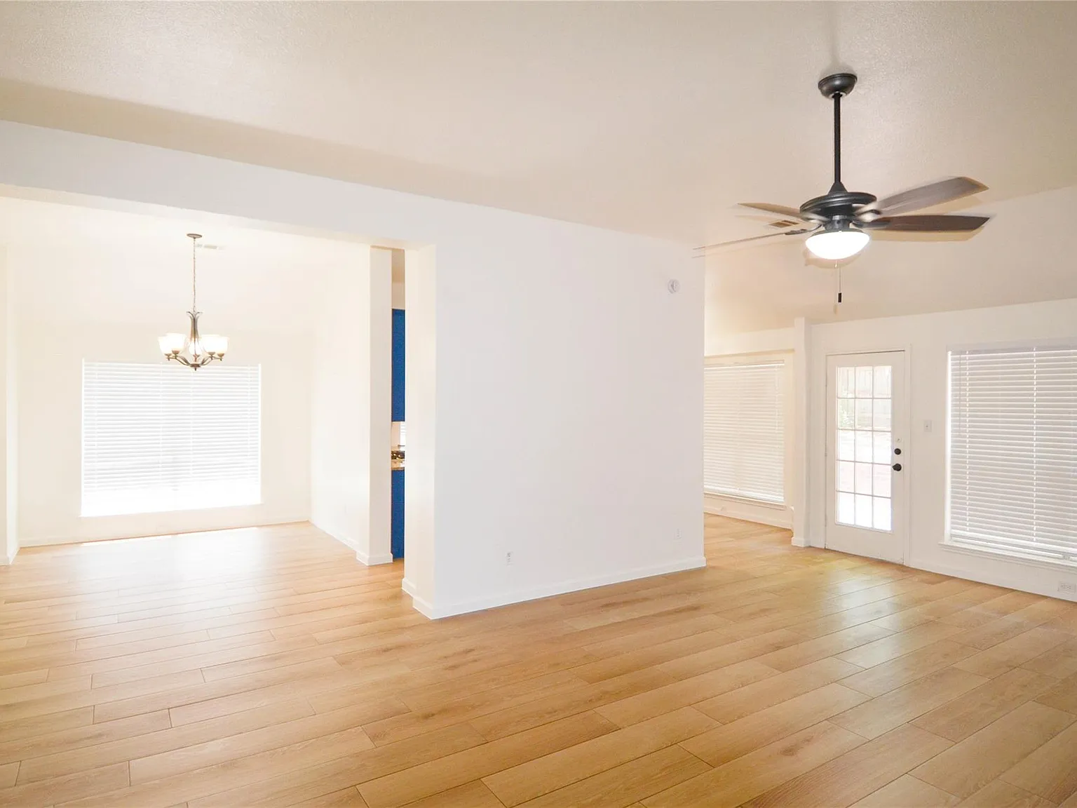 3 bed, 2.0 bath, 1694 sqft, $2,250 — Photo 4