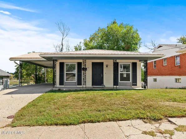 707 Maple St, Jefferson City, MO 65101