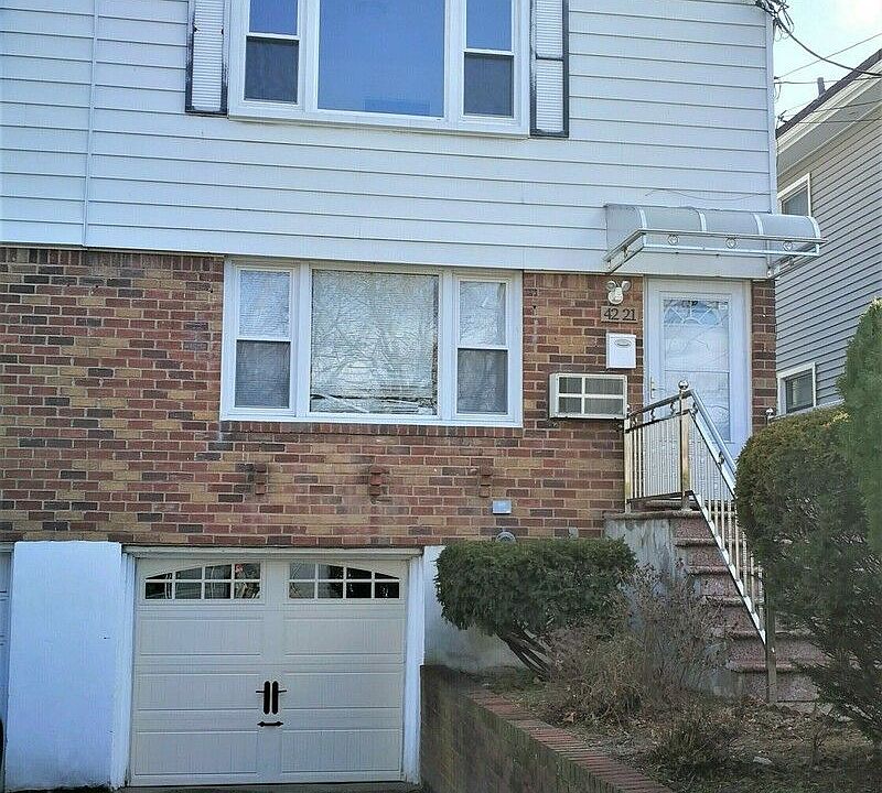 1st image of 42-21 Marathon Pkwy #2