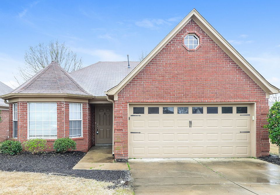 1st image of 10233 Fox Chase Dr