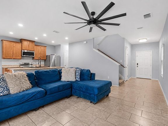 2nd image of 9983 Inmaculada Ln