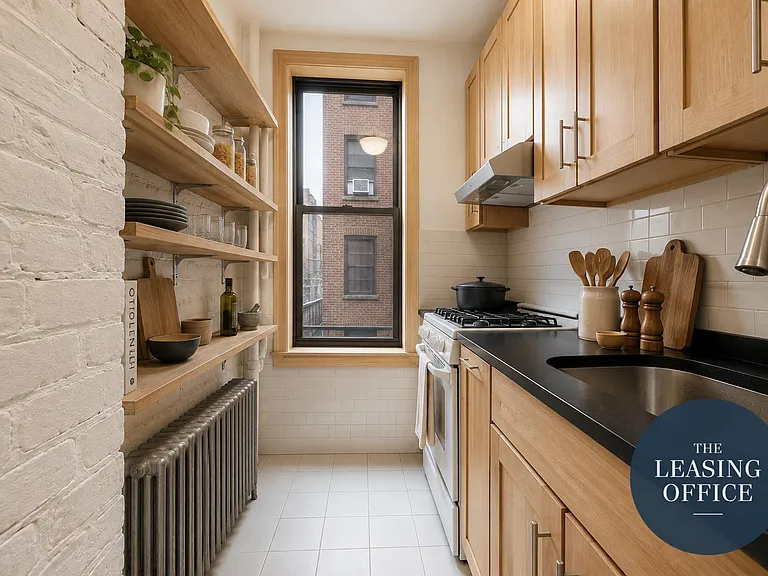 110 Macdougal St #2F — Photo 4